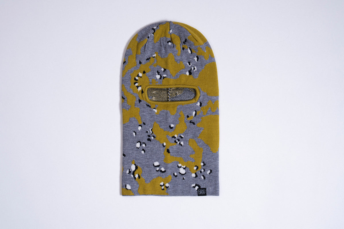 Chip Camo Mask - Cement